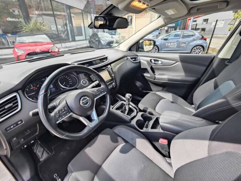 Nissan Qashqai 1.5 dCi 115 N-Connecta - Image 17 (July 7, 2026)