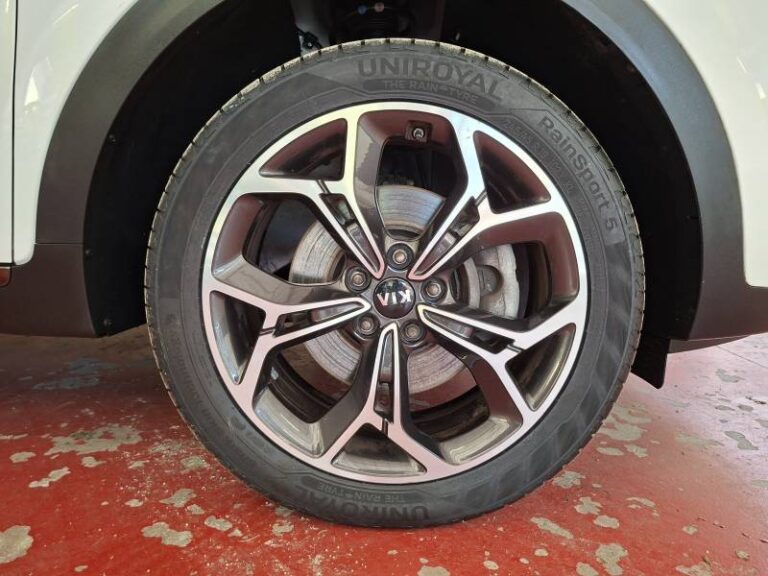 Kia Sportage 1.6 CRDi 115 ISG 4×2 BVM6 GT Line - Image 08 (July 7, 2026)