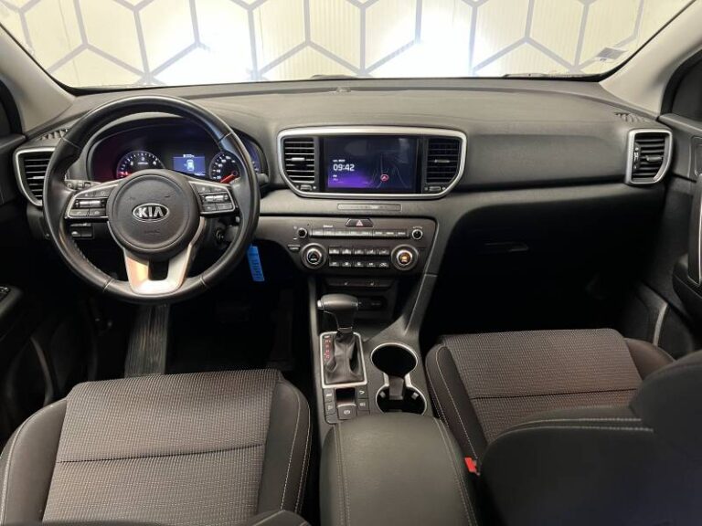 Kia Sportage 1.6 CRDi 136 ISG 4×2 DCT7 Design - Image 11 (July 7, 2026)