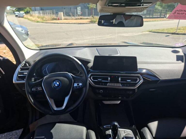 BMW X3 xDrive 30e 292ch BVA8 Business Design - Image 11 (July 7, 2026)
