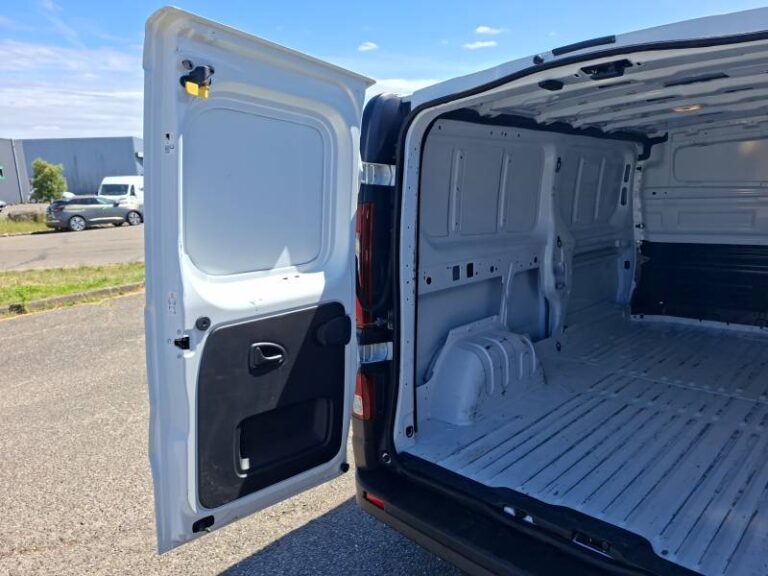 Renault Trafic FGN 3000 KG BLUE DCI 130 CONFORT - Image 19 (July 7, 2026)