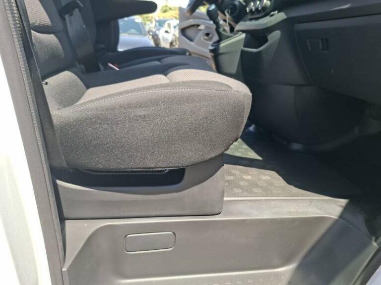 Renault Trafic FG BLUE DCI 130 3T GSR2 ADVANCE - Image 17 (July 7, 2026)