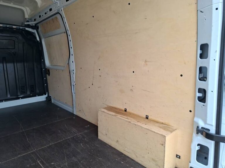 Renault Master FOURGON FGN 3.5t 2.3 dCi 135 ENERGY CONFORT - Image 16 (July 7, 2026)