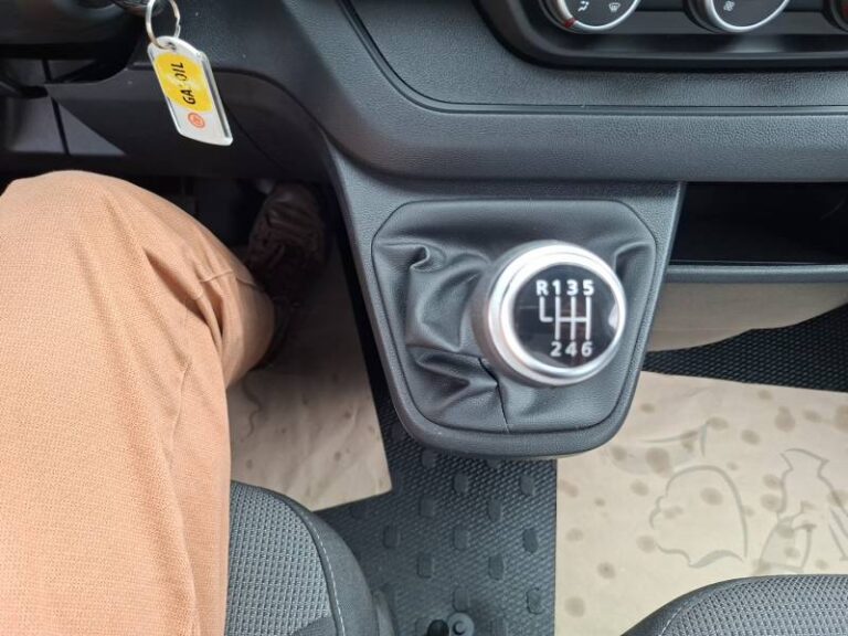 Renault Trafic FGN 3000 KG BLUE DCI 130 CONFORT - Image 18 (July 7, 2026)