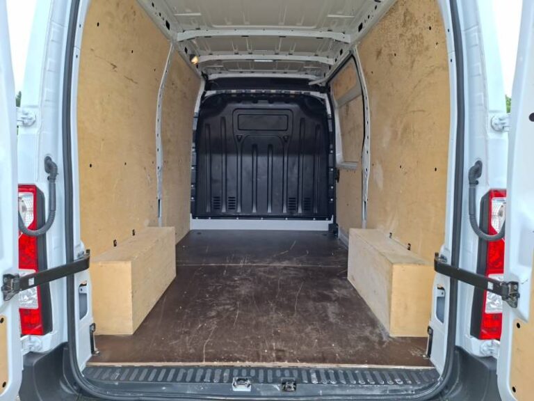 Renault Master FOURGON FGN TRAC F3300 BLUE DCI 135 CONFORT - Image 20 (July 7, 2026)