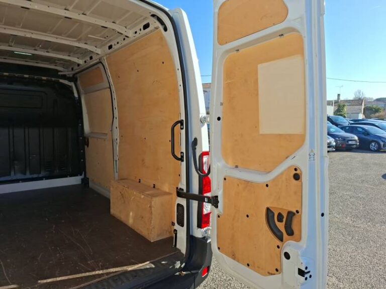 Renault Master FOURGON FGN TRAC F3500 BLUE DCI 135 CONFORT - Image 14 (July 7, 2026)