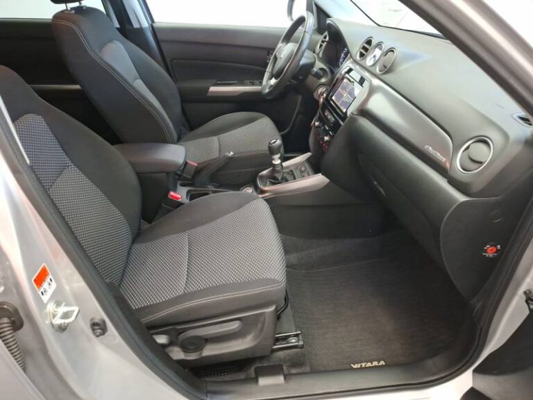 Suzuki Vitara 1.4 Boosterjet Allgrip Hybrid Privilège - Image 15 (July 7, 2026)