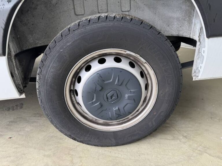 Renault Master FOURGON CA TRAC F3500 BLUE DCI 135 CONFORT - Image 04 (July 7, 2026)