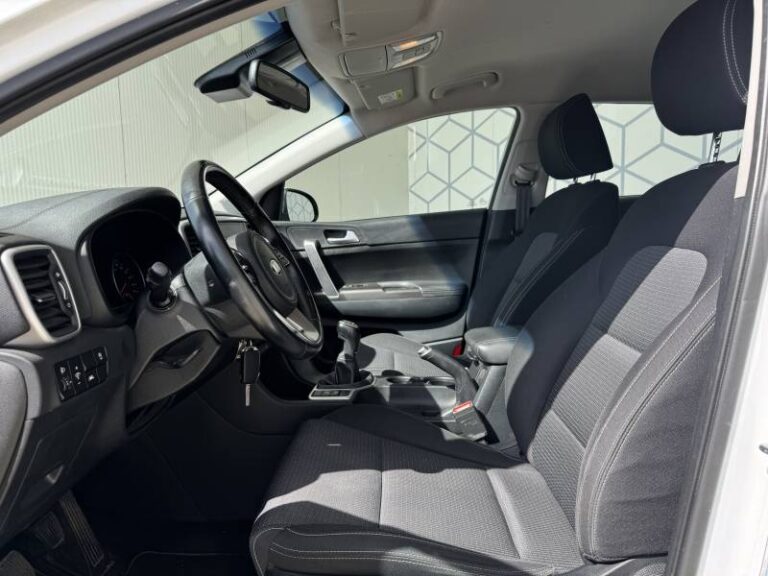 Kia Sportage 1.6 CRDi 115 ISG 4×2 BVM6 Active - Image 11 (July 7, 2026)