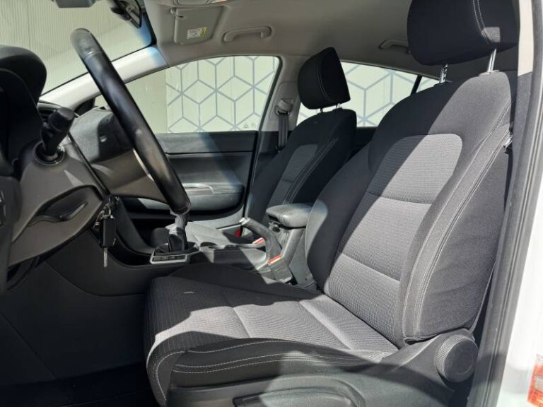 Kia Sportage 1.6 CRDi 115 ISG 4×2 BVM6 Active - Image 13 (July 7, 2026)