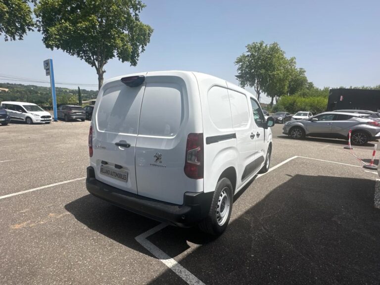 Peugeot Partner FOURGON STANDARD 1000 KG BLUEHDI 100 S&S BVM5 ASPHALT - Image 06 (July 7, 2026)