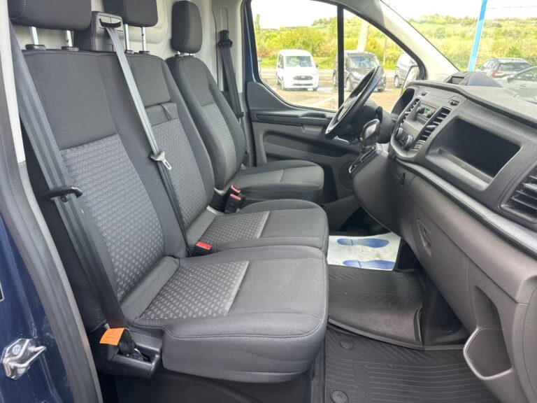 Ford Transit Custom FOURGON 280 2.0 ECOBLUE 130 BVA TREND BUSINESS - Image 11 (July 7, 2026)
