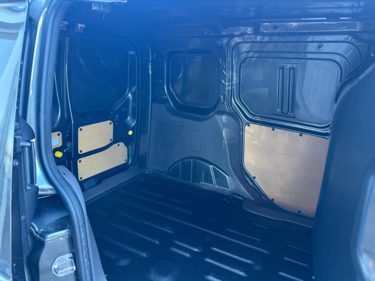 Ford Transit Connect FGN L1 1.5 ECOBLUE 100 S&S BVA8 TREND - Image 10 (July 7, 2026)