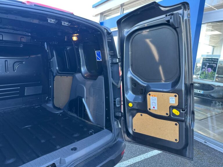 Ford Transit Connect FGN L1 1.5 ECOBLUE 100 S&S BVA8 TREND - Image 09 (July 7, 2026)