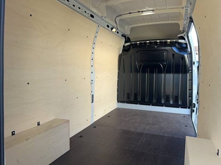 Renault Master FOURGON FGN TRAC F3500 BLUE DCI 135 CONFORT - Image 17 (July 7, 2026)