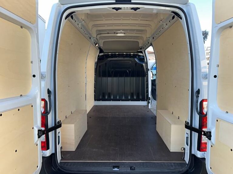 Renault Master FOURGON FGN TRAC F3500 BLUE DCI 135 CONFORT - Image 19 (July 7, 2026)