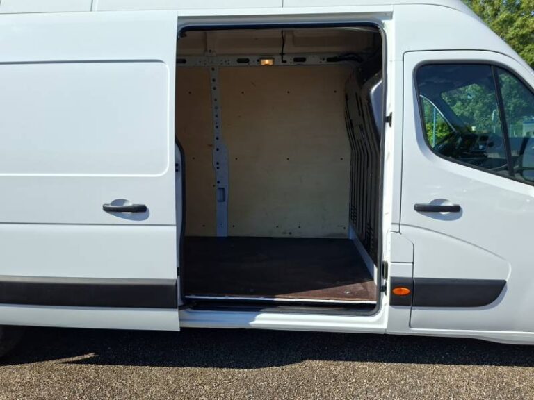 Renault Master FOURGON FGN TRAC F3500 BLUE DCI 135 CONFORT - Image 20 (July 7, 2026)