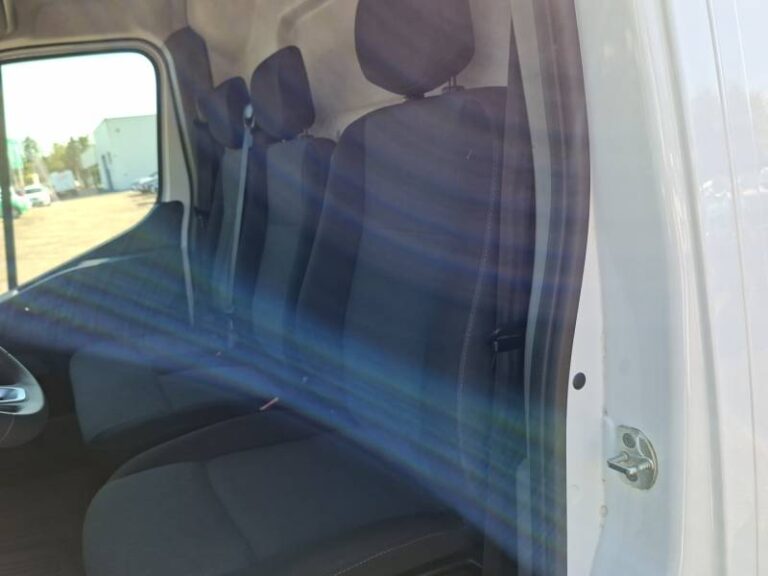 Renault Master FOURGON FGN TRAC F3500 BLUE DCI 135 CONFORT - Image 09 (July 7, 2026)