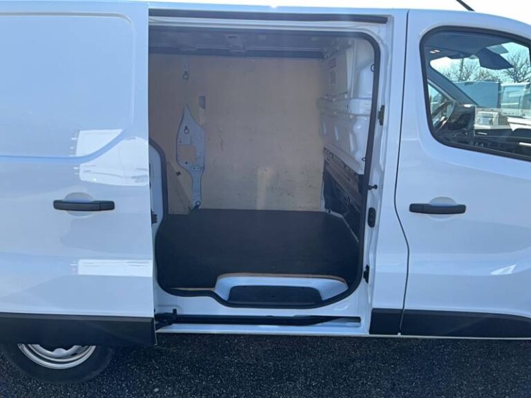 Renault Trafic FGN 2800 KG BLUE DCI 130 CONFORT - Image 16 (July 7, 2026)