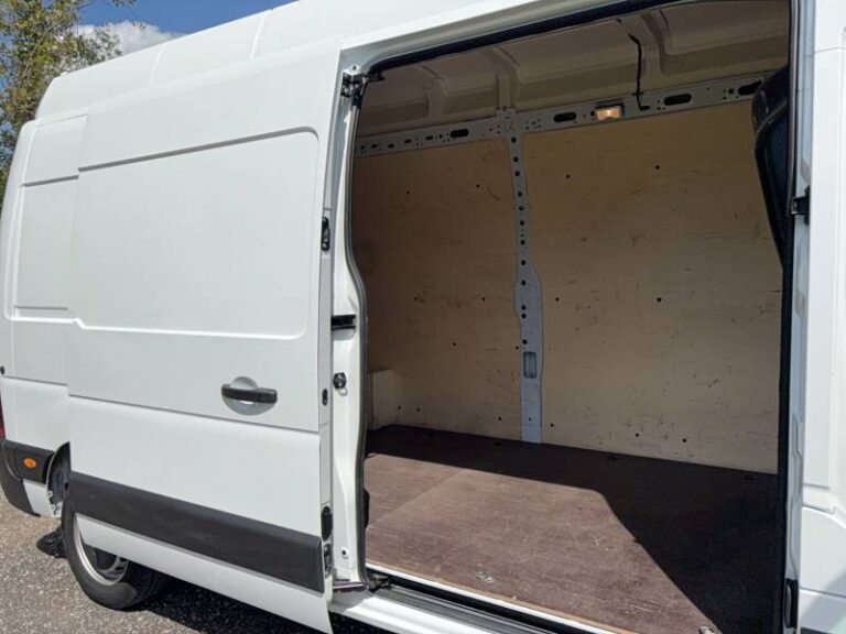 Renault Master FOURGON FGN TRAC F3500 BLUE DCI 135 CONFORT - Image 08 (July 7, 2026)