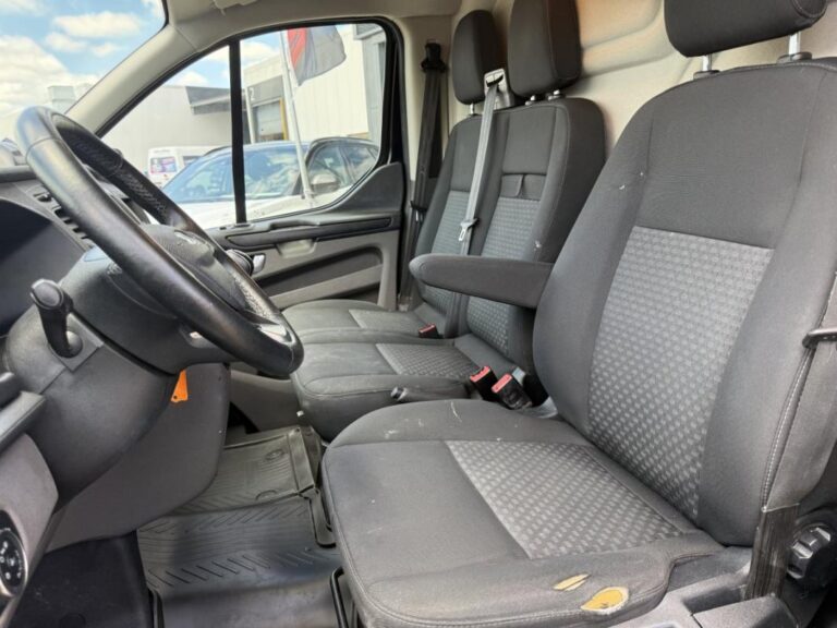 Ford Transit Custom Fourgon II 280 2.0 EcoBlue diesel 136 LIMITED - Image 08 (July 7, 2026)
