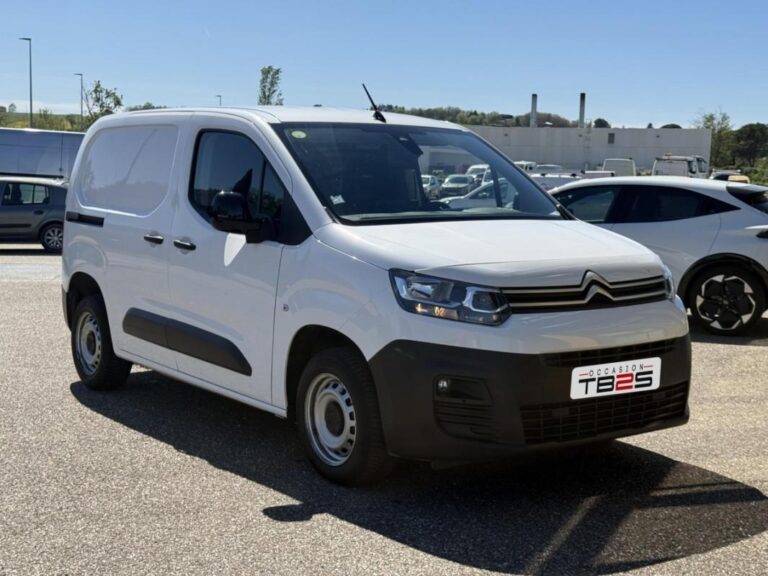Citroën Berlingo III M 1000kg BlueHDi 100 S&S BVM Driver / 1ère main TVA récupérable Apple CarPlay - Image 07 (July 7, 2026)