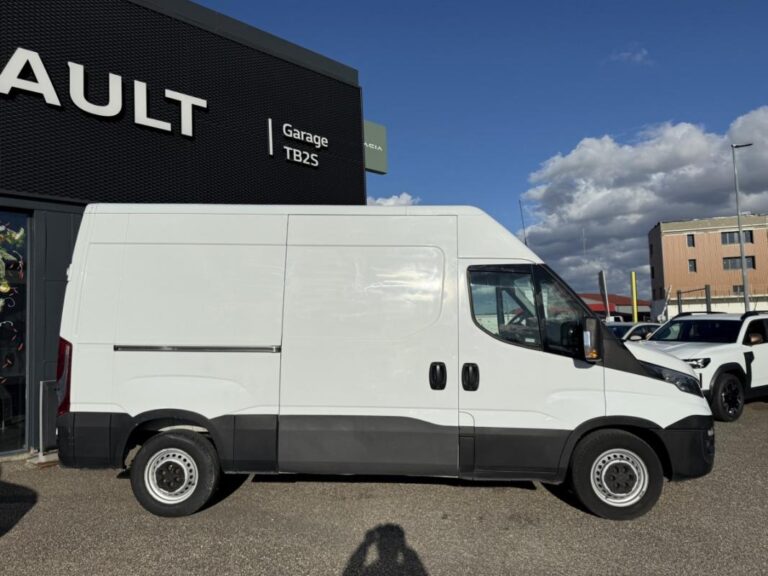 Iveco Daily 2.3 35S14 V11 H2 3520 - Image 06 (July 7, 2026)
