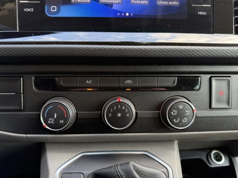 Volkswagen Transporter VI 2.0 TDi 150 Edition / 5 places 2ème main TVA Apple CarPlay sans fil - Image 14 (July 7, 2026)