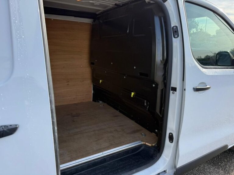 Fiat Scudo III 1.5 BHDi 100ch 6.1 XL - Image 10 (July 7, 2026)