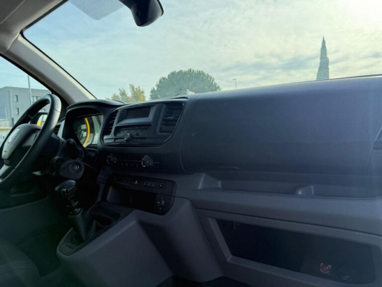 Fiat Scudo III 1.5 BHDi 100ch 6.1 XL - Image 15 (July 7, 2026)