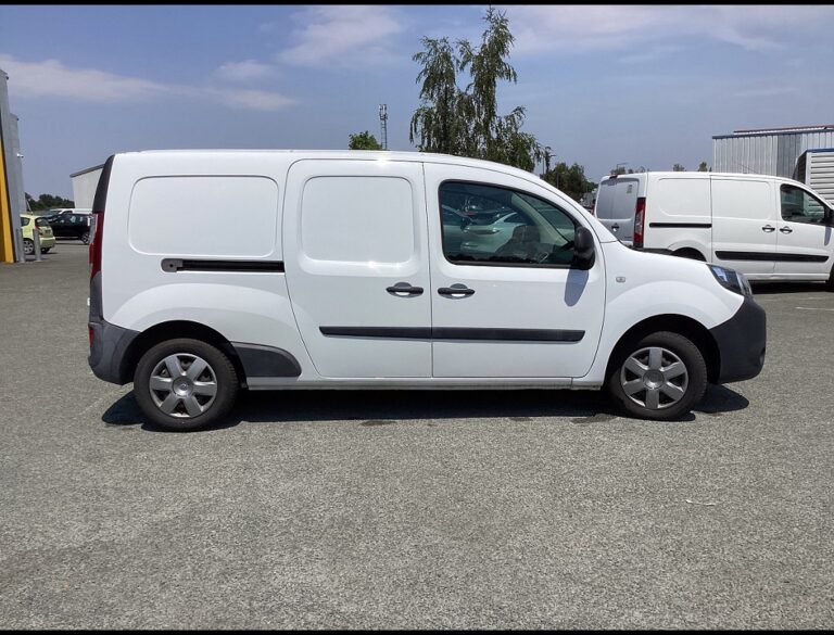 Renault Kangoo MAXI ZE GRAND CONFORT VOLUME - Image 04 (July 7, 2026)