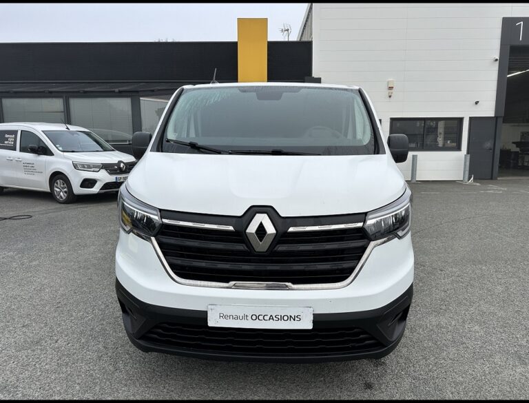 Renault Trafic CONFORT CABINE APPROFONDIE 2L DCI 150 - Image 02 (July 7, 2026)