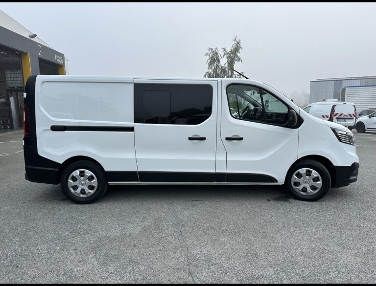 Renault Trafic CONFORT CABINE APPROFONDIE 2L DCI 150 - Image 03 (July 7, 2026)
