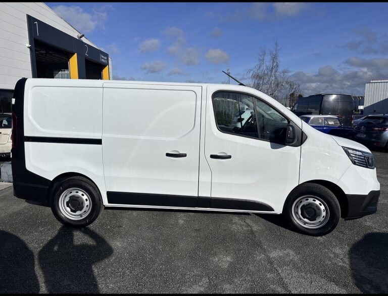 Renault Trafic III 3T ADVANCE PRO DCI 150 AUTO - Image 03 (July 7, 2026)