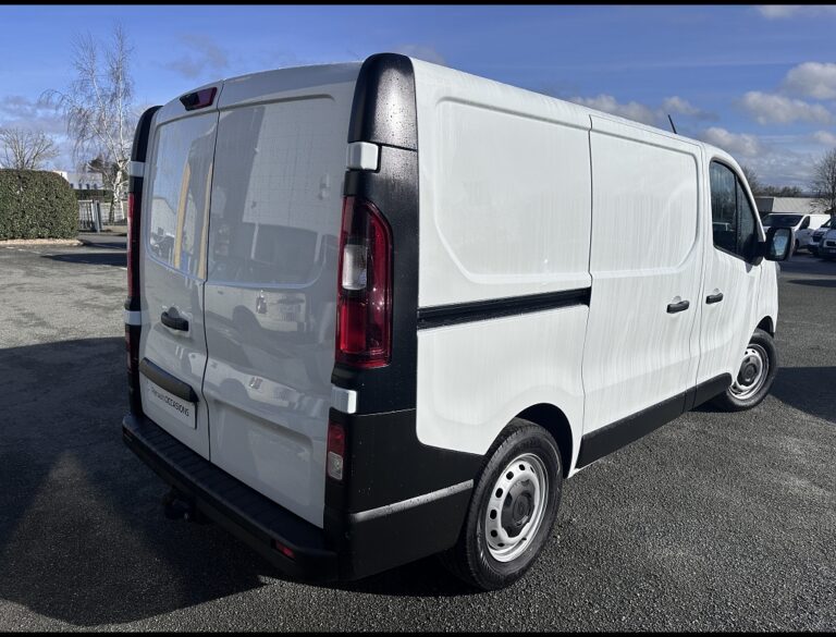 Renault Trafic III 3T ADVANCE PRO DCI 150 AUTO - Image 04 (July 7, 2026)