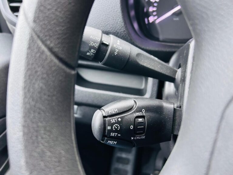 Fiat Scudo III 2.0 BHDi 145ch 6.1 XL P Lounge C - Image 19 (July 7, 2026)