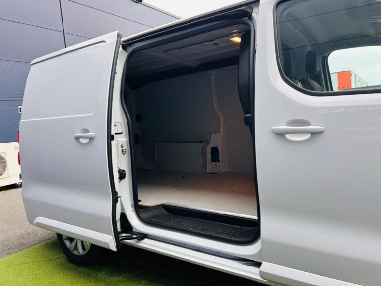 Fiat Scudo III 2.0 BHDi 145ch 6.1 XL P Lounge C - Image 09 (July 7, 2026)
