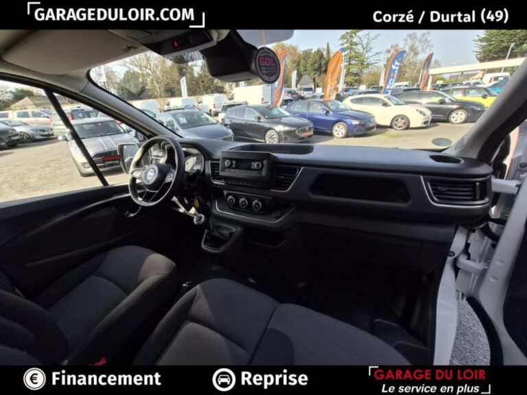Nissan Primastar II 2.0 dCi 130 S/S Acenta 2.8T - Image 04 (July 7, 2026)