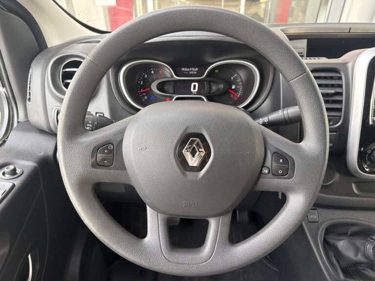 Renault Trafic III Fourgon Grand Confort 1000 2.0 DCI 120ch - Image 14 (July 7, 2026)