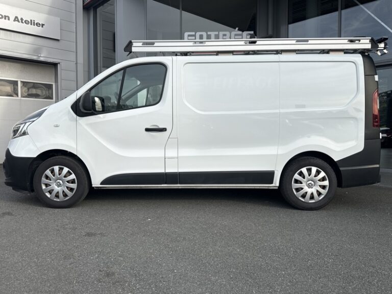 Renault Trafic III Fourgon Grand Confort 1000 2.0 DCI 120ch - Image 02 (July 7, 2026)