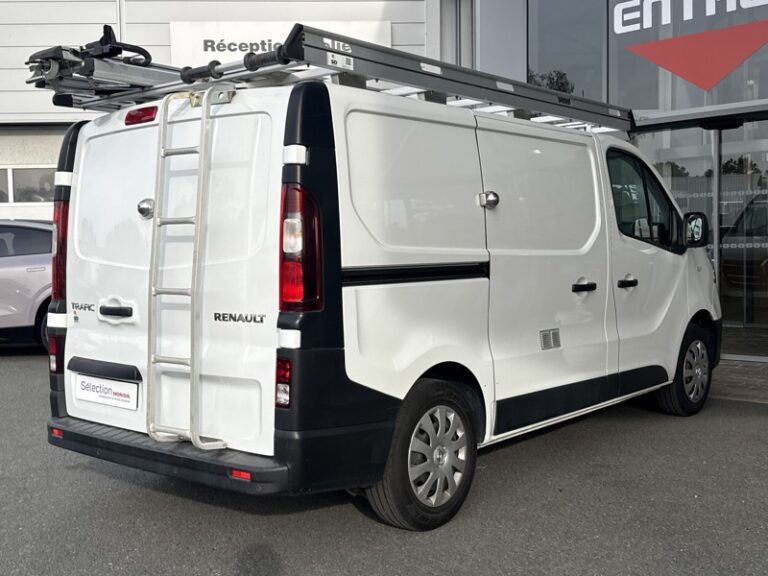 Renault Trafic III Fourgon Grand Confort 1000 2.0 DCI 120ch - Image 05 (July 7, 2026)