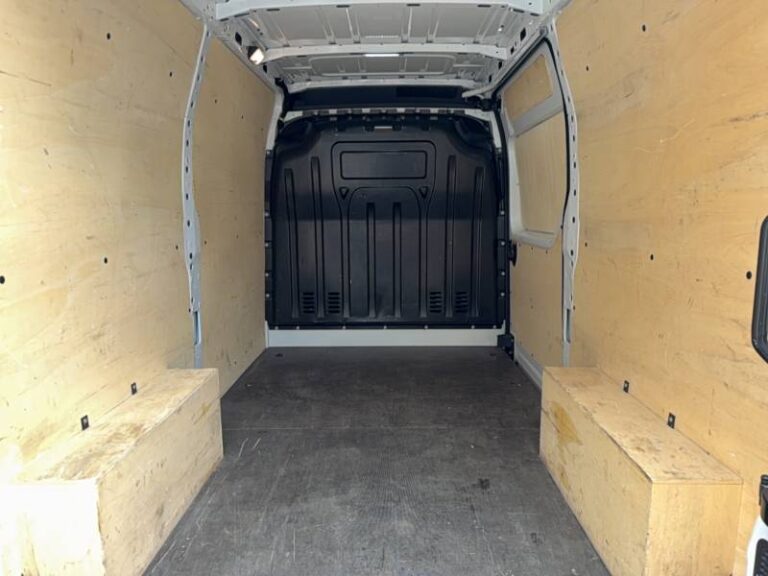 Renault Master FOURGON FGN TRAC F3500 BLUE DCI 135 CONFORT - Image 18 (July 7, 2026)
