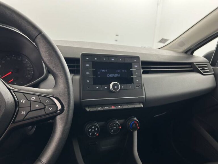 Renault Clio SOCIETE BLUE DCI 85 AIR - Image 12 (July 7, 2026)