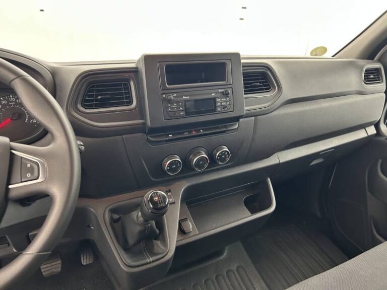 Renault Master FOURGON FGN TRAC F3500 BLUE DCI 135 CONFORT - Image 12 (July 7, 2026)