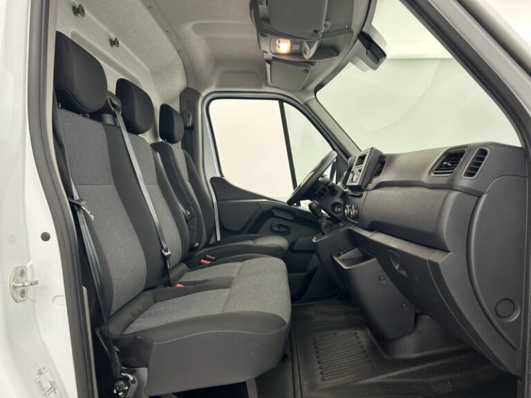 Renault Master FOURGON FGN TRAC F3500 BLUE DCI 135 CONFORT - Image 14 (July 7, 2026)