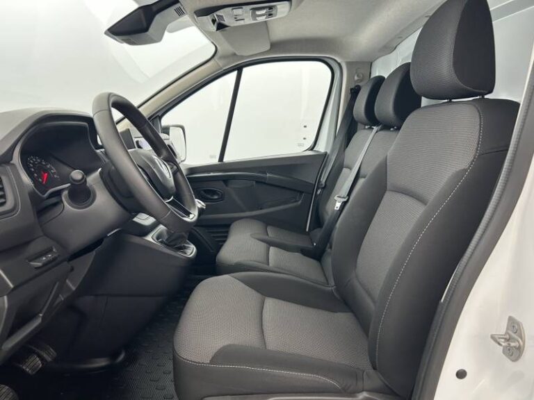 Renault Trafic FG BLUE DCI 130 3T GSR2 ADVANCE - Image 09 (July 7, 2026)