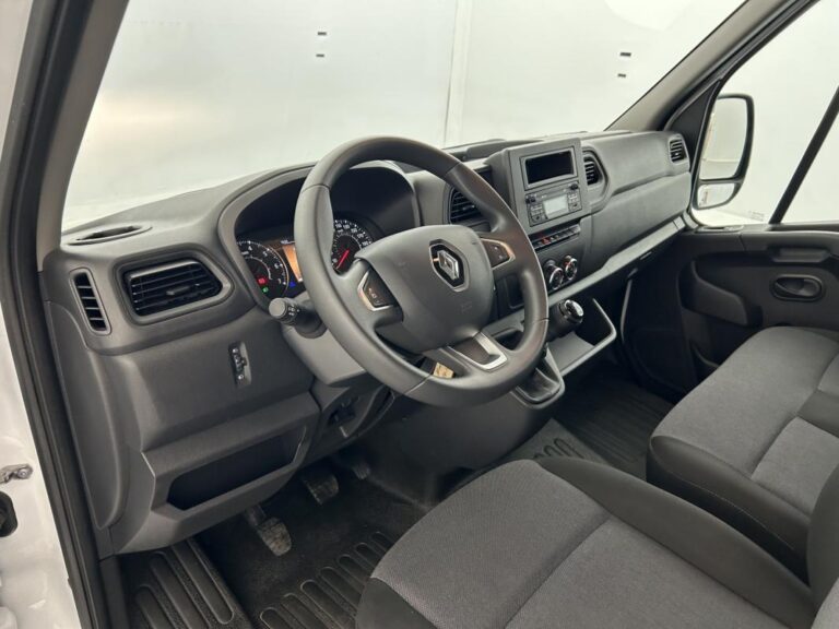 Renault Master FOURGON FGN TRAC F3500 BLUE DCI 135 CONFORT - Image 10 (July 7, 2026)