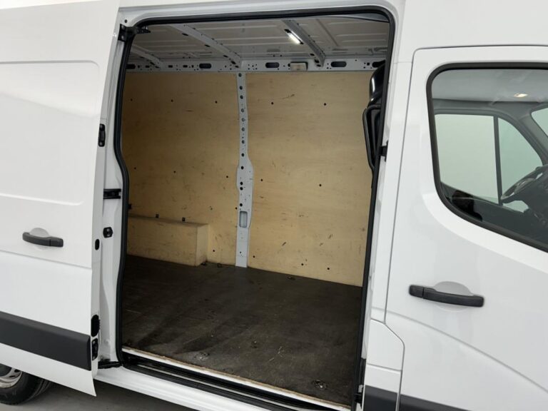Renault Master FOURGON FGN TRAC F3500 BLUE DCI 135 CONFORT - Image 16 (July 7, 2026)