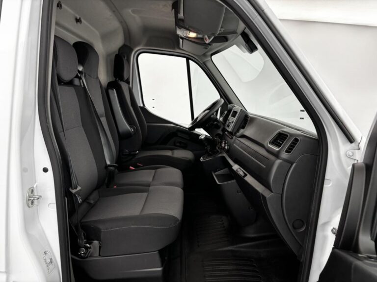 Renault Master FOURGON FGN TRAC F3500 DCI 135 CONFORT - Image 17 (July 7, 2026)