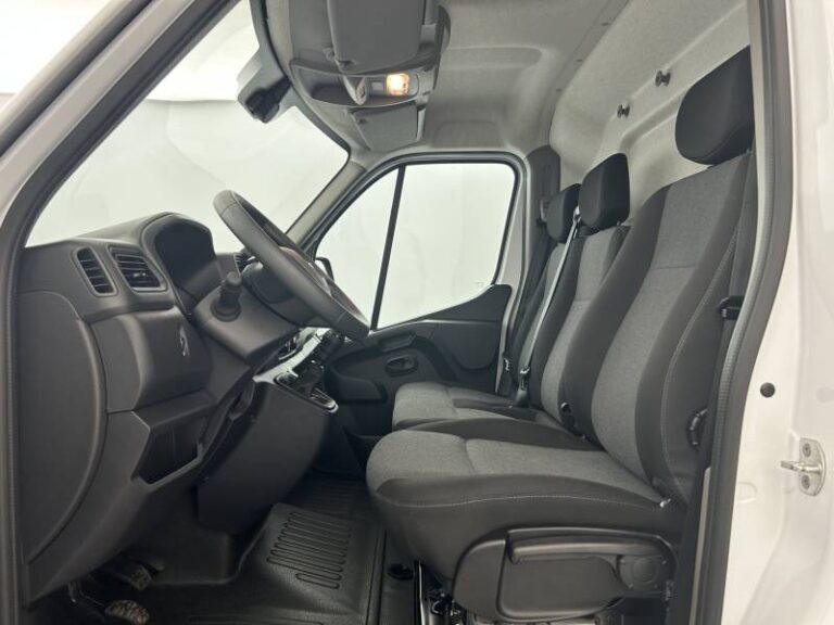 Renault Master FOURGON FGN TRAC F3500 BLUE DCI 135 CONFORT - Image 15 (July 7, 2026)